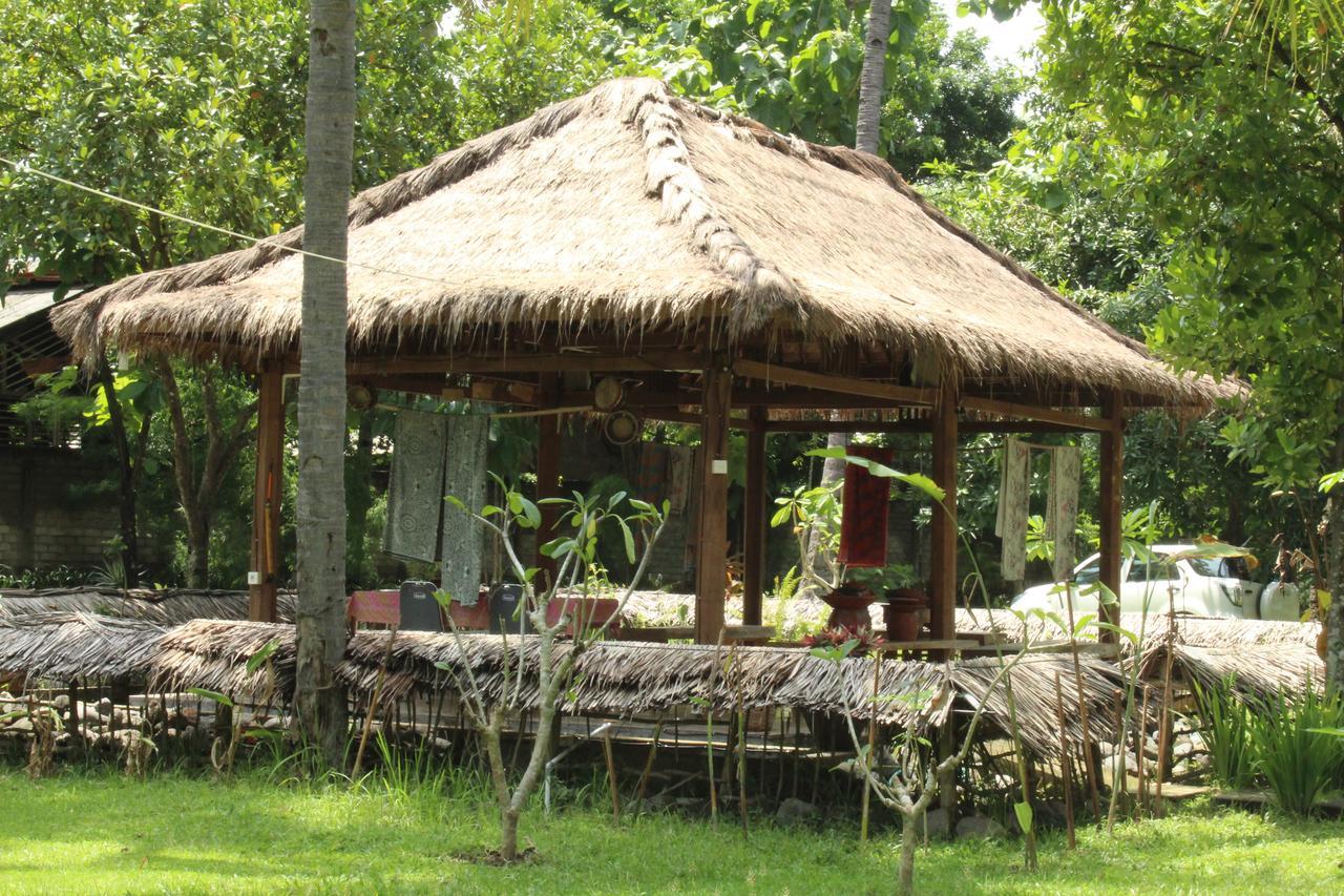 Gondang Beach Hotel Gili Trawangan Zewnętrze zdjęcie